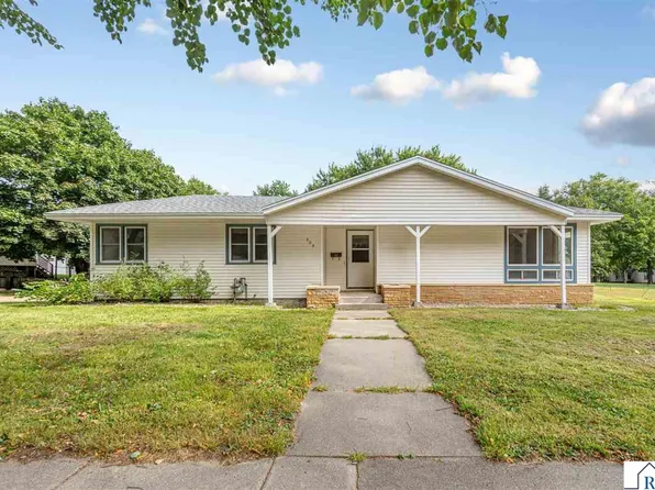 509 W College Ave, Saint Peter, MN 56082