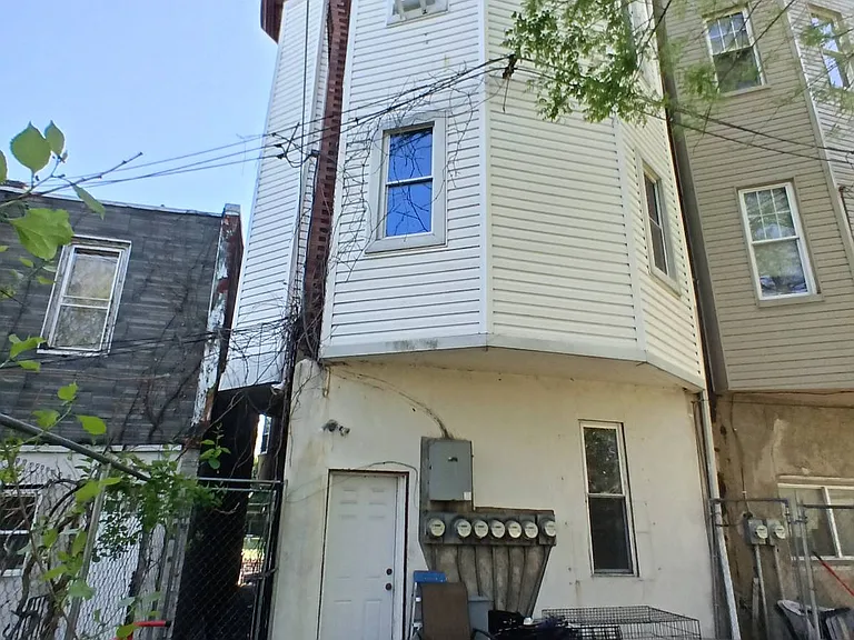 2031 W Ontario St #1F — Photo 4
