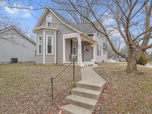 802 N Church St, Belleville, IL 62220