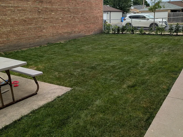 7041 W Addison St #2R — Photo 22