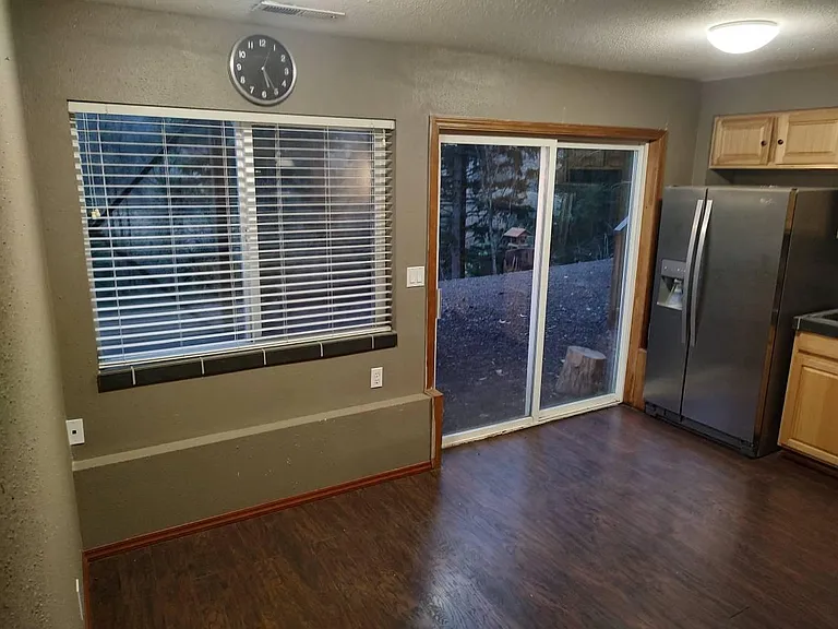 12800 NW Bishop Rd — Photo 14