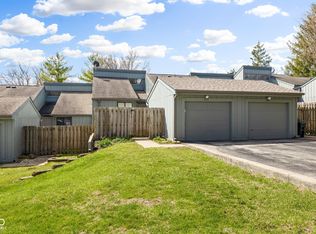 652 Blossom Dr, Avon, IN 46123