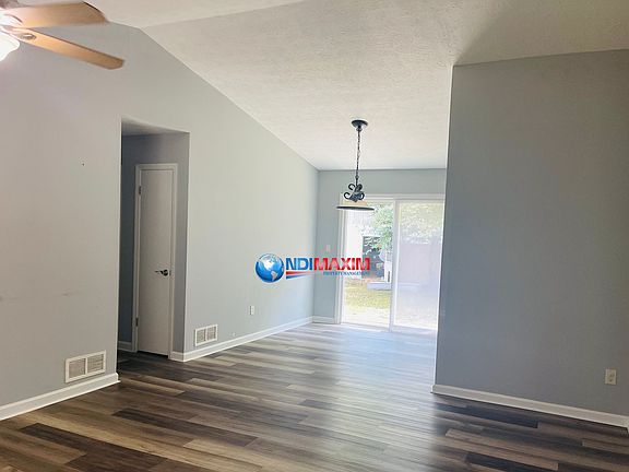 3rd image of 1778 Stratford Dr