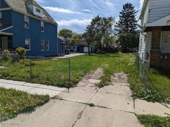 3146 W 88th St, Cleveland, OH 44102