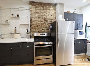 21 Hope St APT 2, Brooklyn, NY 11211