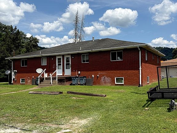 5th image of 812 - 814 Ironton Street