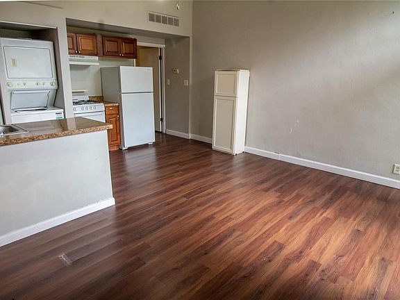 4th image of 6711 San Bonita Ave