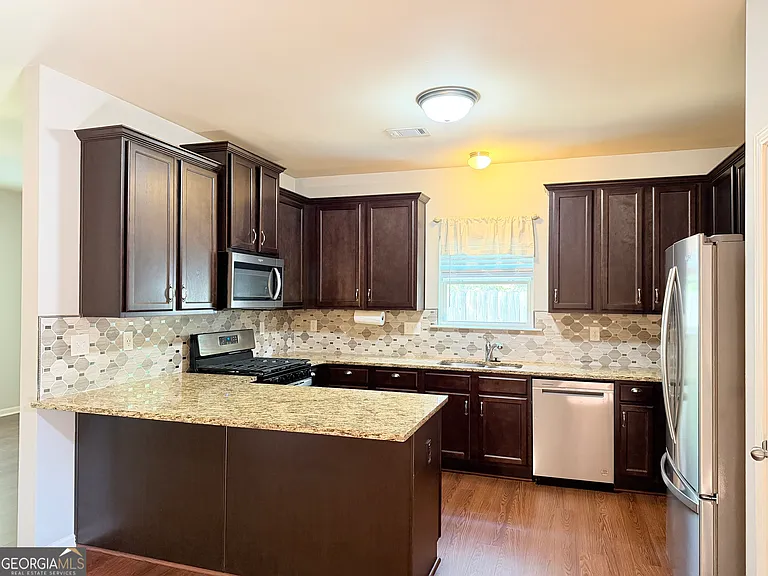 4929 Parke Brook Dr — Photo 8