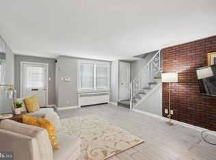 7108 Locust St, Upper Darby, PA 19082