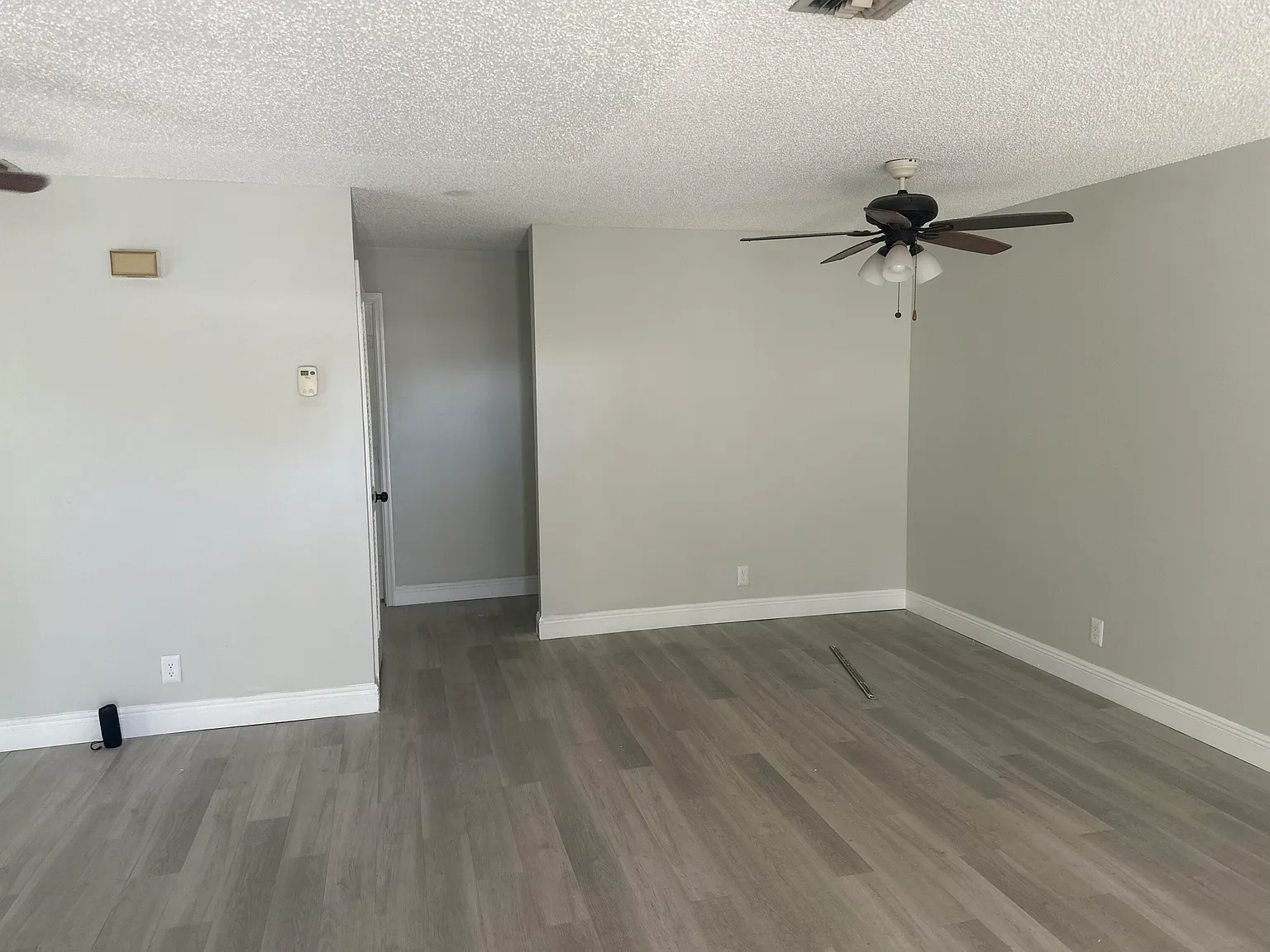 4 bed, 2.0 bath, 1444 sqft, $2,950 — Photo 3