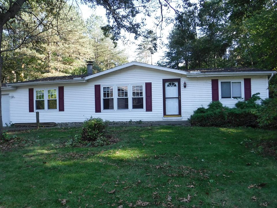 This home is located in a scenic, quiet neighborhood.