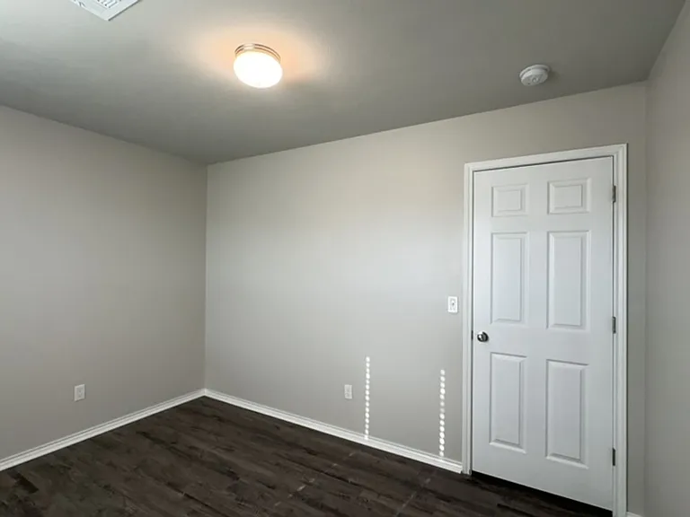 1928 Timber Dale Dr — Photo 17