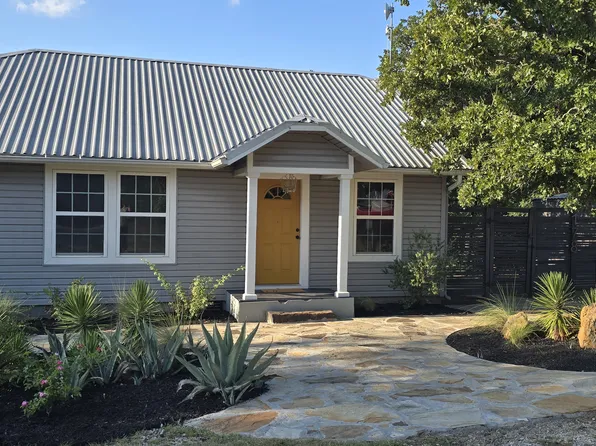 178 Woodcrest St, Bowie, TX 76230
