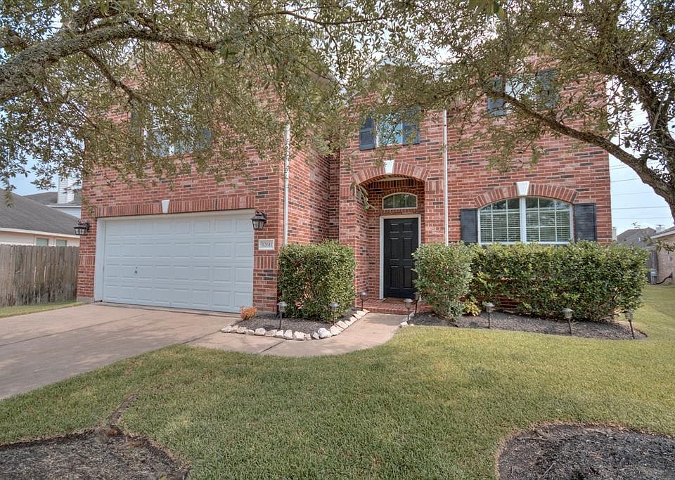 1st image of 12611 Cobble Springs Dr