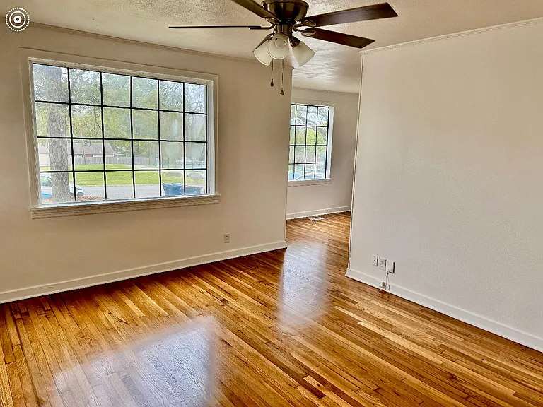 6404 Brentwood Rd — Photo 3