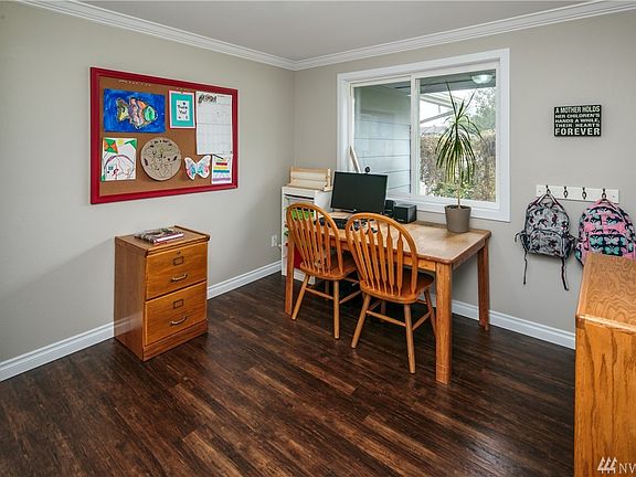 5th image of 1181 Garden Dr