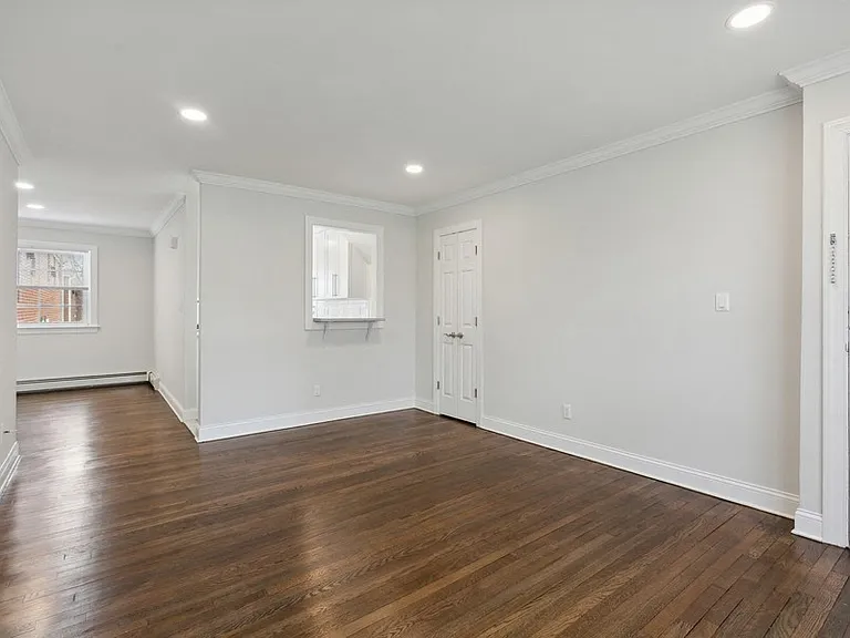 Clara Barton Apartments — Photo 6