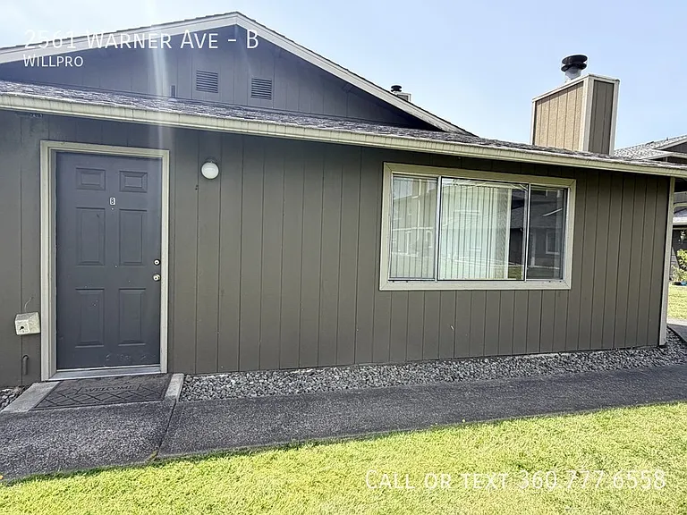 2561 Warner Ave #B — Photo 15