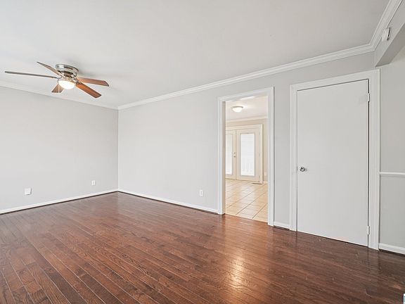 5th image of 5229 Jean Dr