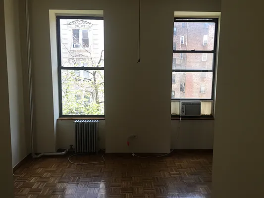 Rented by Upton Realty Group | media 21