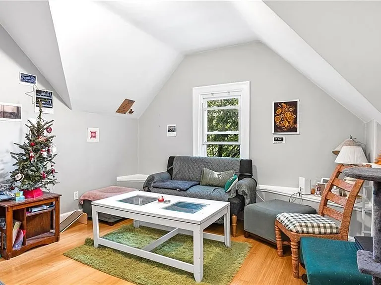 4 Poplar St #3 — Photo 9