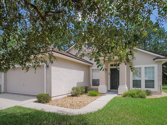 3rd image of 2241 Blackstone Way