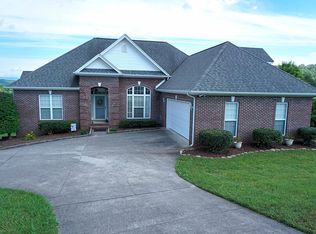 320 Freedom Ln, Jefferson City, TN 37760