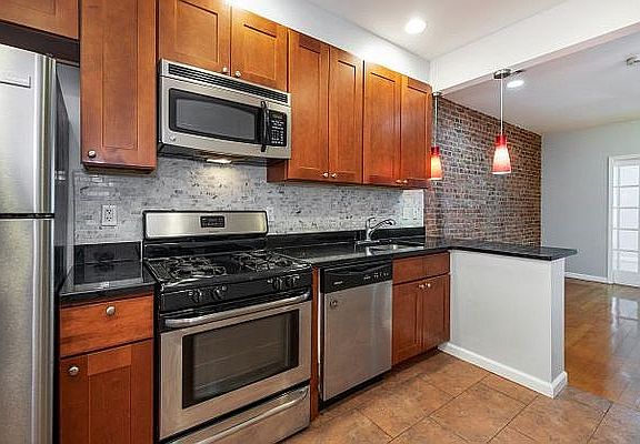 2nd image of 505 W 144th St #3