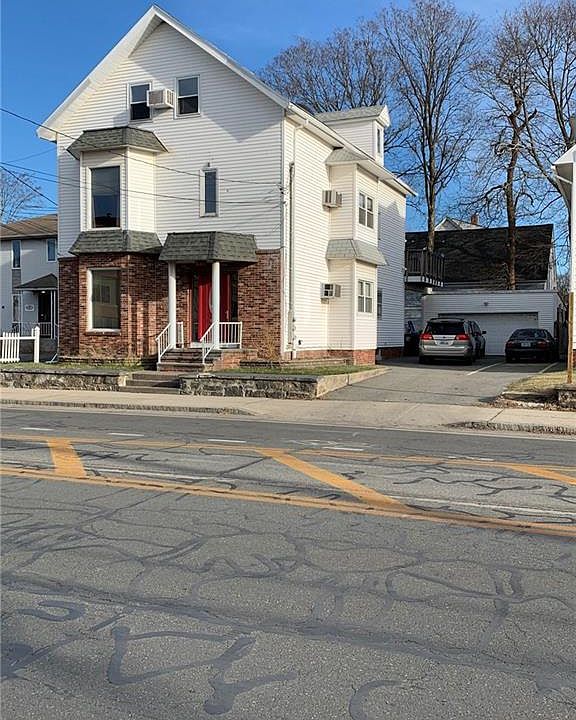 1st image of 1306 Elmwood Ave