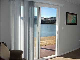3rd image of 522 River St #522