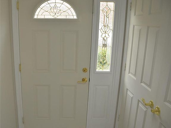 2nd image of 3535 Sir Wilfred Pl