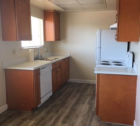 4th image of 1215 Henderson Ave APT 4