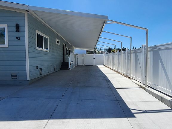 4th image of 1750 W Citracado Pkwy W Space 92
