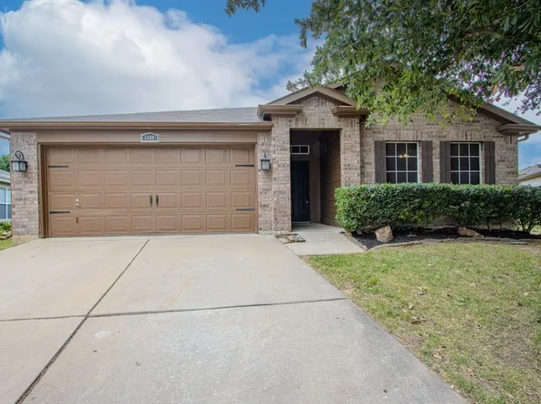 1400 Horseshoe Bend Ct, Fort Worth, TX 76131