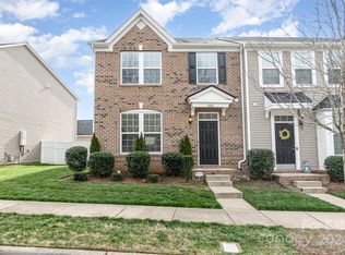 6866 Colonial Garden Dr, Huntersville, NC 28078