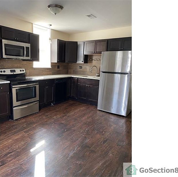 1st image of 5527 S Marshfield Ave #2