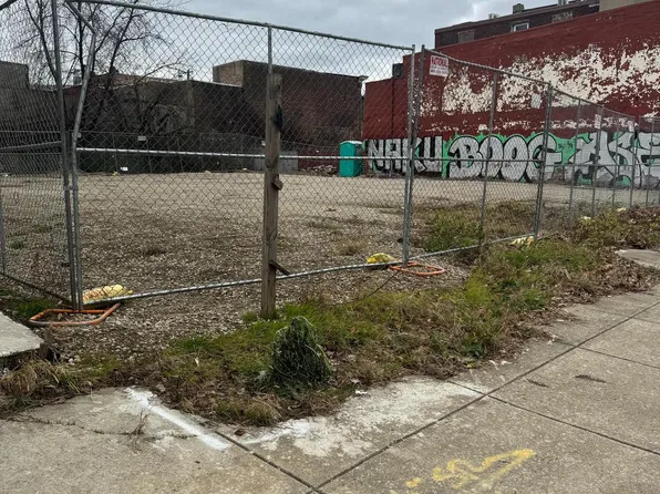 3912 W Girard Ave, Philadelphia, PA 19104