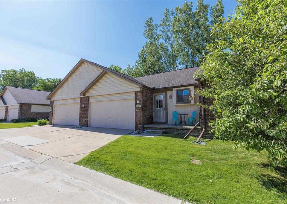 1st image of 20478 Longwood Dr