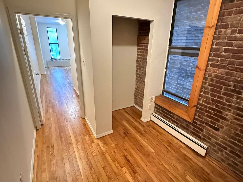 1st image of 449 W 37th St #S2
