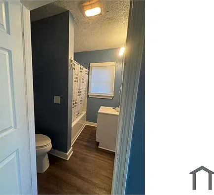 1310 Washington Ave — Photo 10