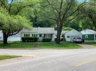 3301 Chesterfield Ave, Charleston, WV 25304