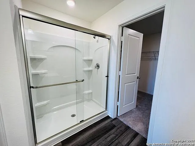 8907 Colony Mdw — Photo 23