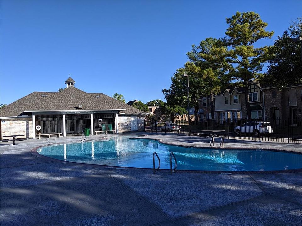 1st image of 11002 Hammerly Blvd APT 63
