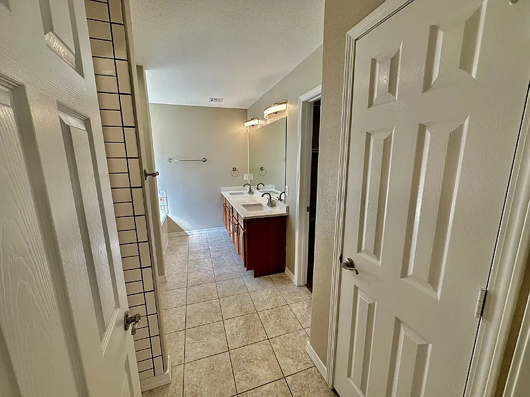 6 Roessler Ln — Photo 25