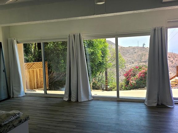 5th image of 4355 Ocean View Dr #B