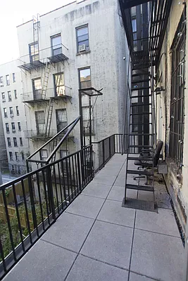 Rented by Jonis Realty | media 28