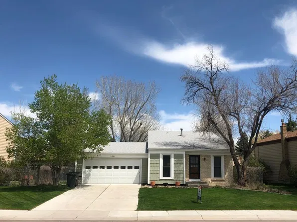 2531 Rose Creek Dr, Gillette, WY 82718