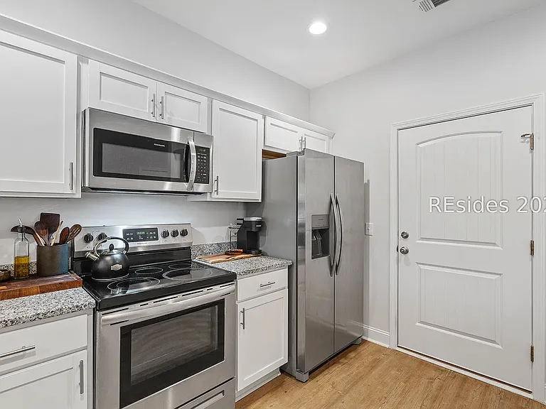 363 Dante Cir — Photo 11