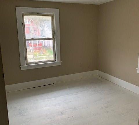 4th image of 1743 Oberlin Ave