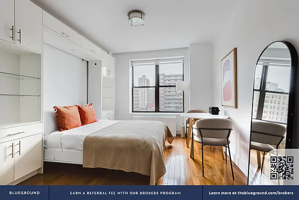 Rented by The Blueground | media 17